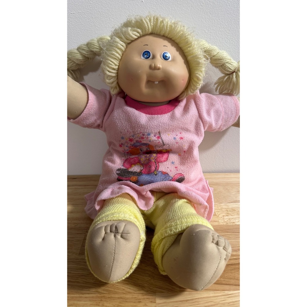 Vintage Cabbage Patch Kids Doll 1982 Coleco Blonde Yarn Pigtails Blue Eyes Pink